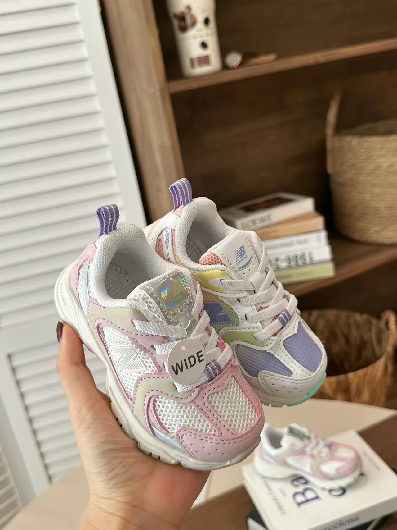 New Balance 粉白厚底中底 网面-合成混合鞋面 生活方式运动鞋 9