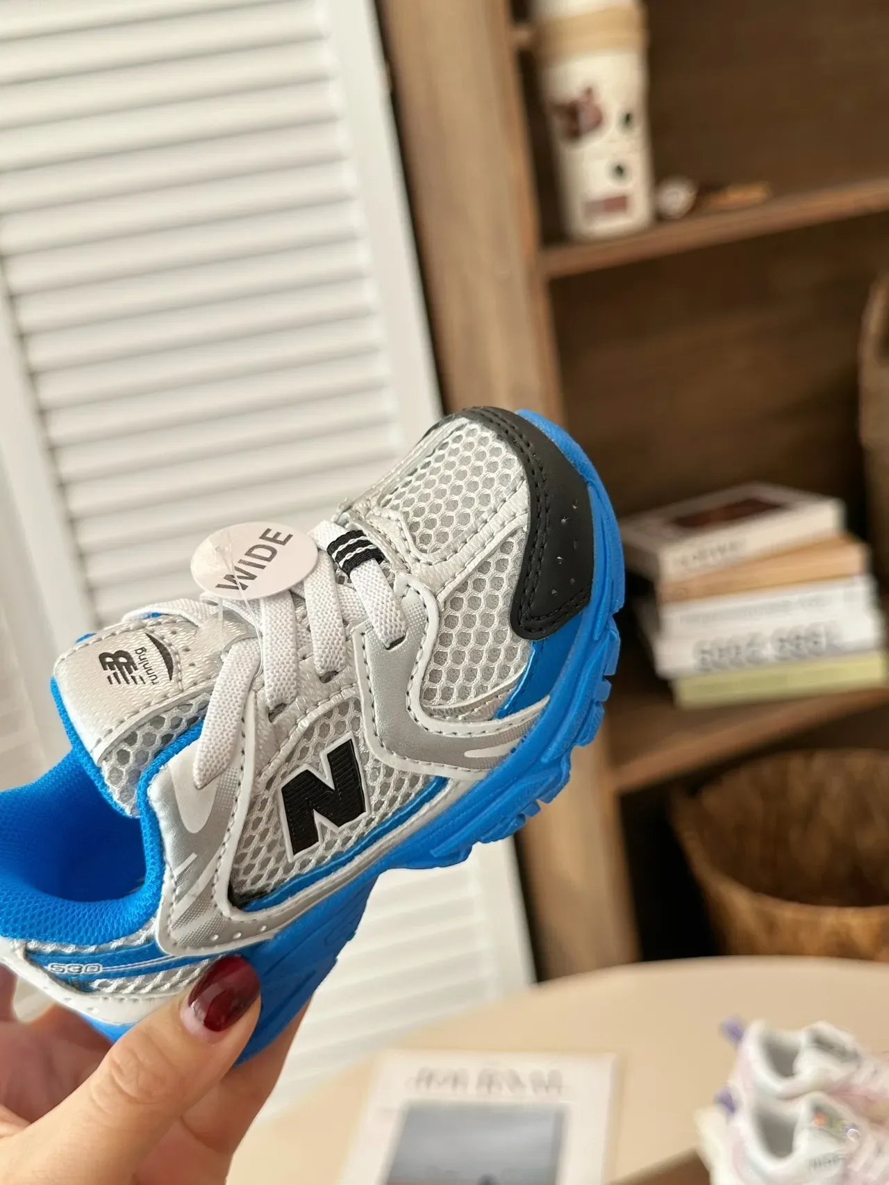 New Balance 粉白厚底中底 网面-合成混合鞋面 生活方式运动鞋 12