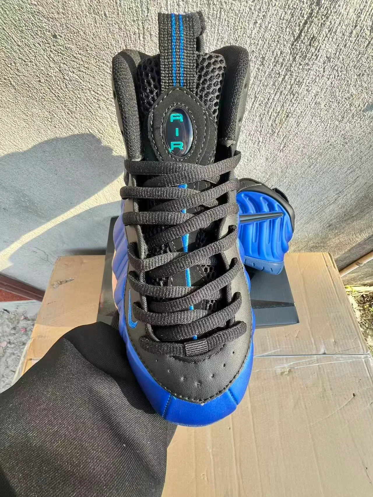 Nike Air Foamposite One Royal Blue Lifestyle Sneakers 3