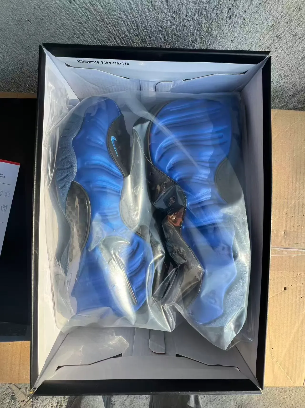 Nike Air Foamposite One Royal Blue Lifestyle Sneakers 10