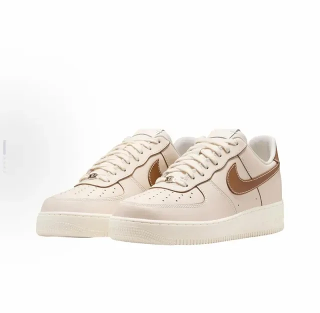 Nike Air Force 1 Beige et Marron Lifestyle Sneakers 3