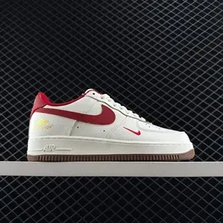 Nike Air Force 1 Low أبيض أحمر جوم لايف ستايل سنيكرز