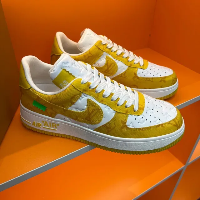 Nike Air Force 1 Jaune et Blanc Monogram Chaussures Lifestyle 8