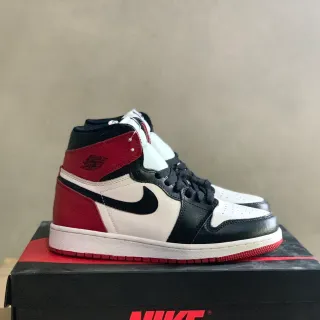 Nike Air Jordan 1 High Black White Red बास्केटबॉल जूते