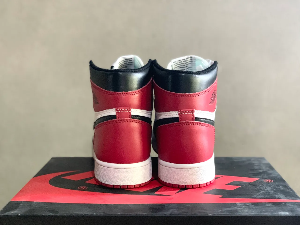 Nike Air Jordan 1 High Black White Red बास्केटबॉल जूते 3