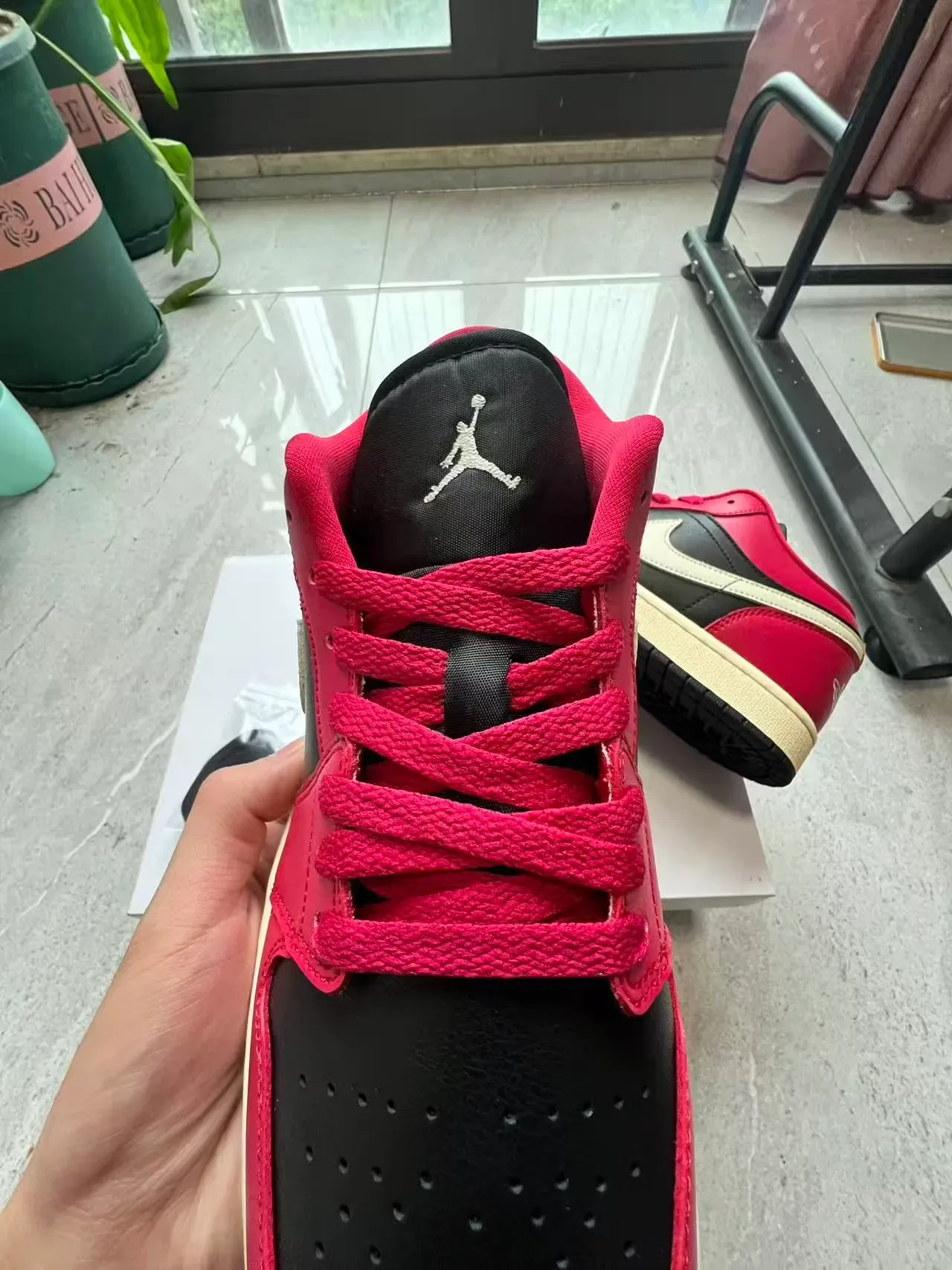 Nike Air Jordan 1 Low Red Black Cream Lifestyle Sneakers 4