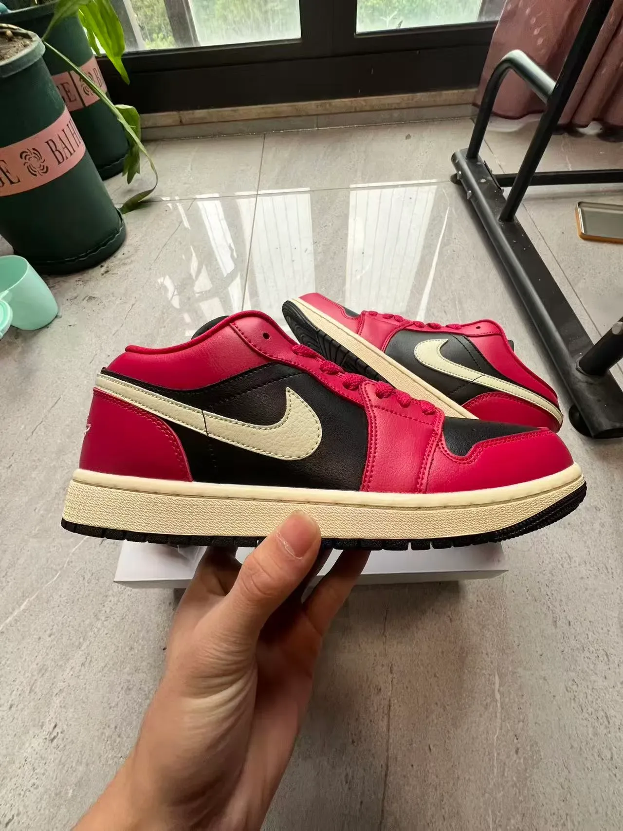 Nike Air Jordan 1 Low Red Black Cream Lifestyle Sneakers 7