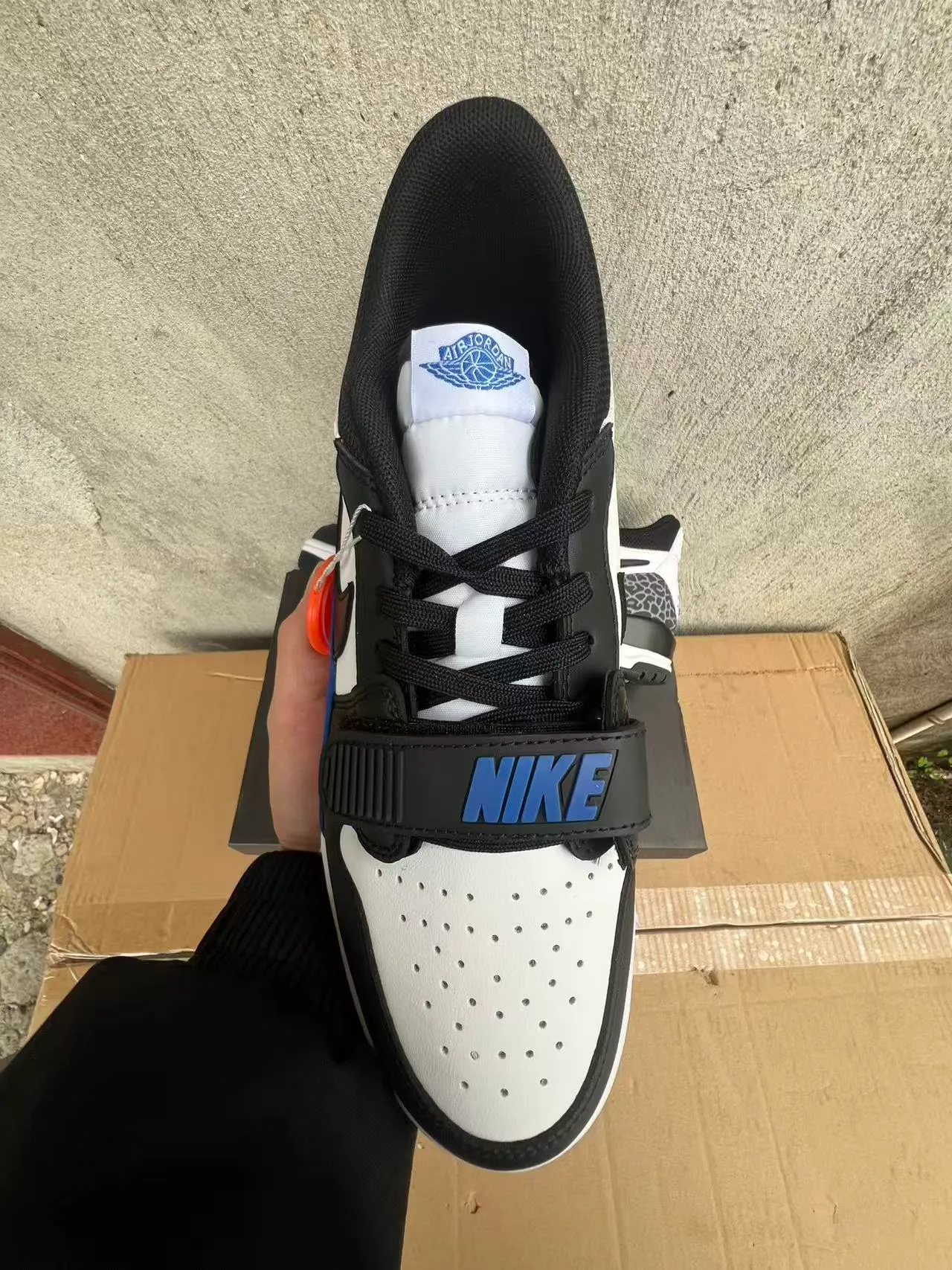 Nike Air Jordan Legacy 312 सफेद काला रॉयल ब्लू हाथी प्रिंट बास्केटबॉल जूते 2