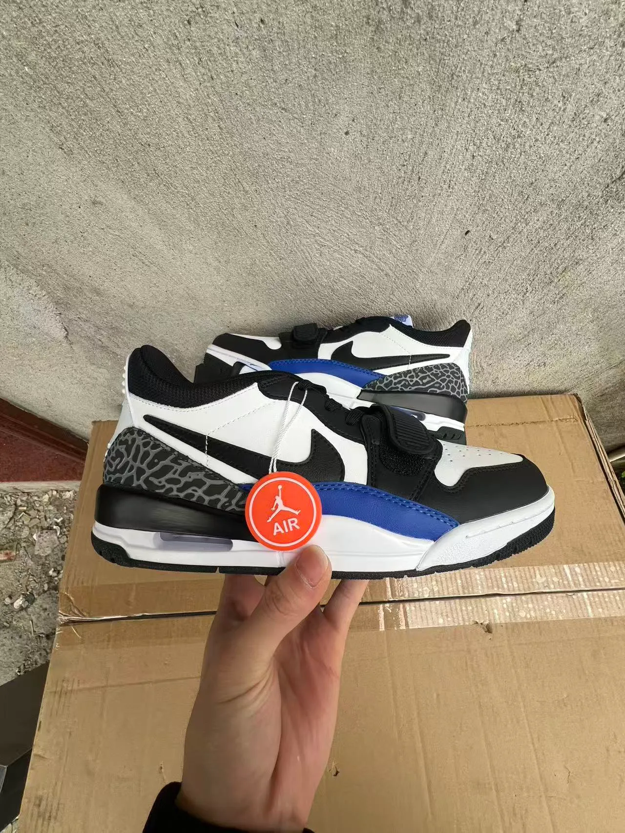 Nike Air Jordan Legacy 312 सफेद काला रॉयल ब्लू हाथी प्रिंट बास्केटबॉल जूते 10