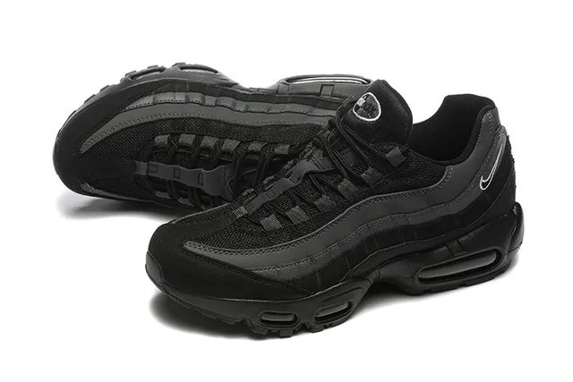 Nike Air Max 95 Black Lifestyle Sneakers 6