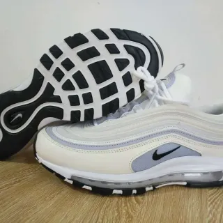 耐克 Air Max 97 Off-White 和灰色生活方式运动鞋