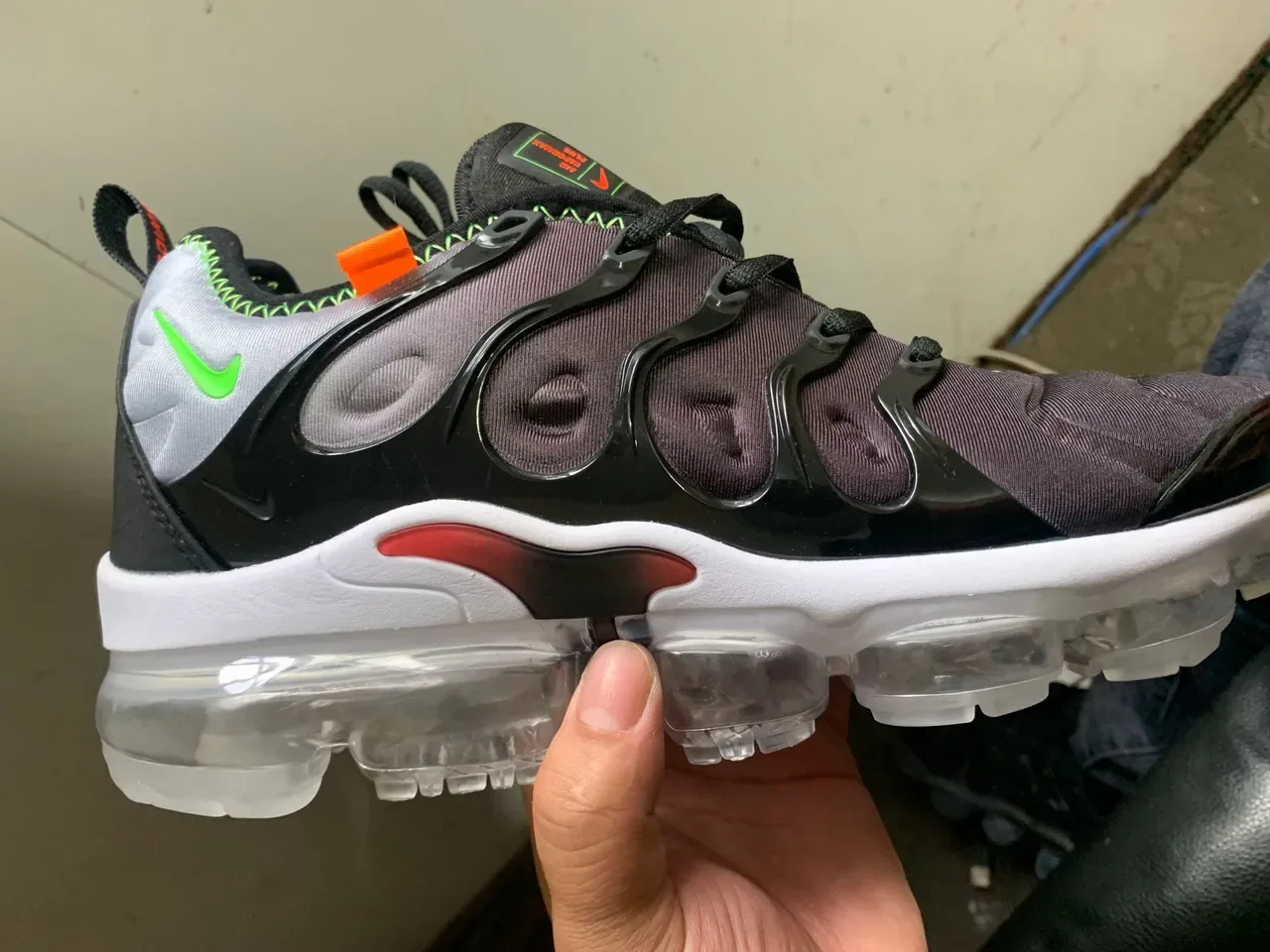 Nike Air VaporMax Plus Dark Purple Black Neon Green Sneakers Lifestyle 2