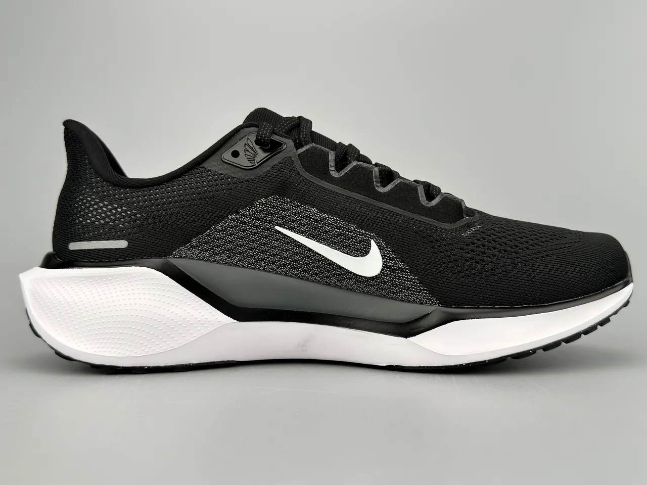 Nike Air Zoom Pegasus Black White Engineered Mesh Upper Visible Unit Running Shoes 10