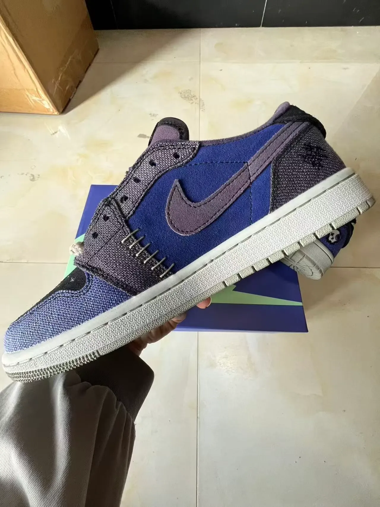 Nike Zapatillas Deportivas Azules Grises Low-Top de Ante y Textil en Capas 5