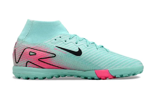 Nike Chaussures de football Turf bleu rose montantes Flyknit-Style 7