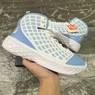 Nike Tênis de Basquete Azul Branco de Topo Alto com Malha Cage