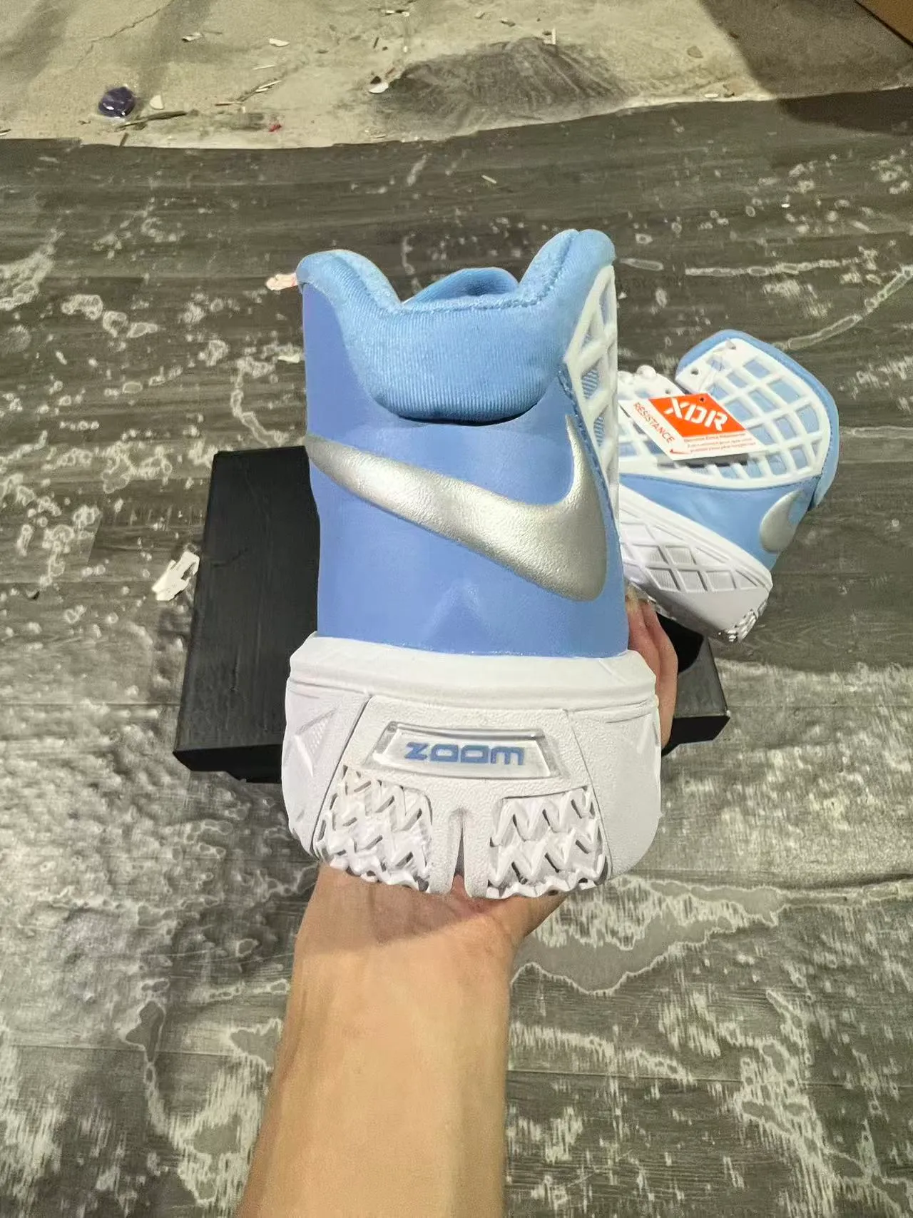 Nike Chaussures de Basketball Bleu Blanc Hautes avec Malla Cage 7