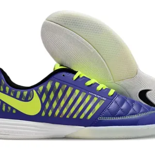 Nike Zapatillas de fútbol indoor con upper sintético acolchado, overlay de jaula perforado diagonal