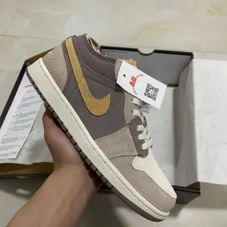 Nike Chaussures Lifestyle Marron Beige Low-Top Layered Tige Ante-Canvas