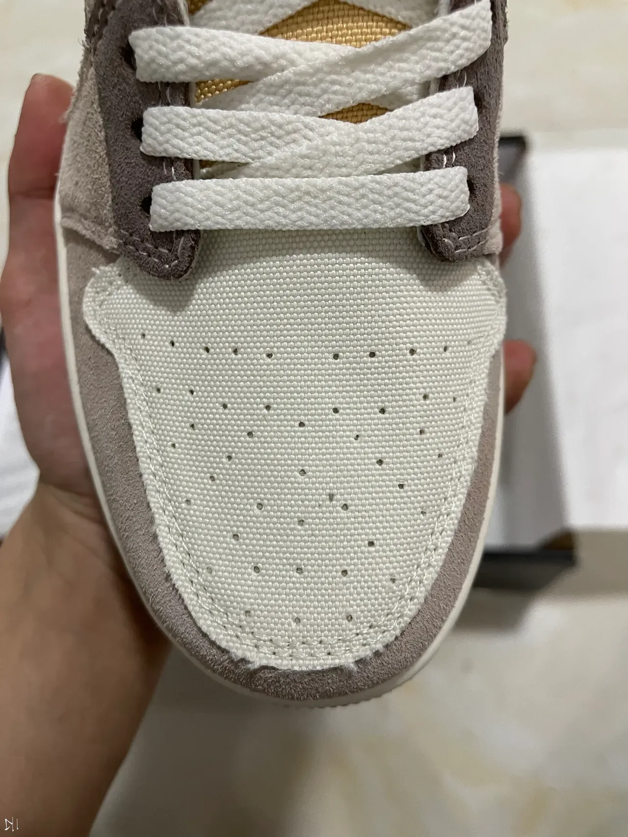 Nike Zapatillas Lifestyle Marron Beige Low-Top Layered Upper Ante-Canvas 3