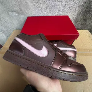 Nike Tênis Lifestyle Marrom Rosa Metálico Couro Superior Brilho Swoosh