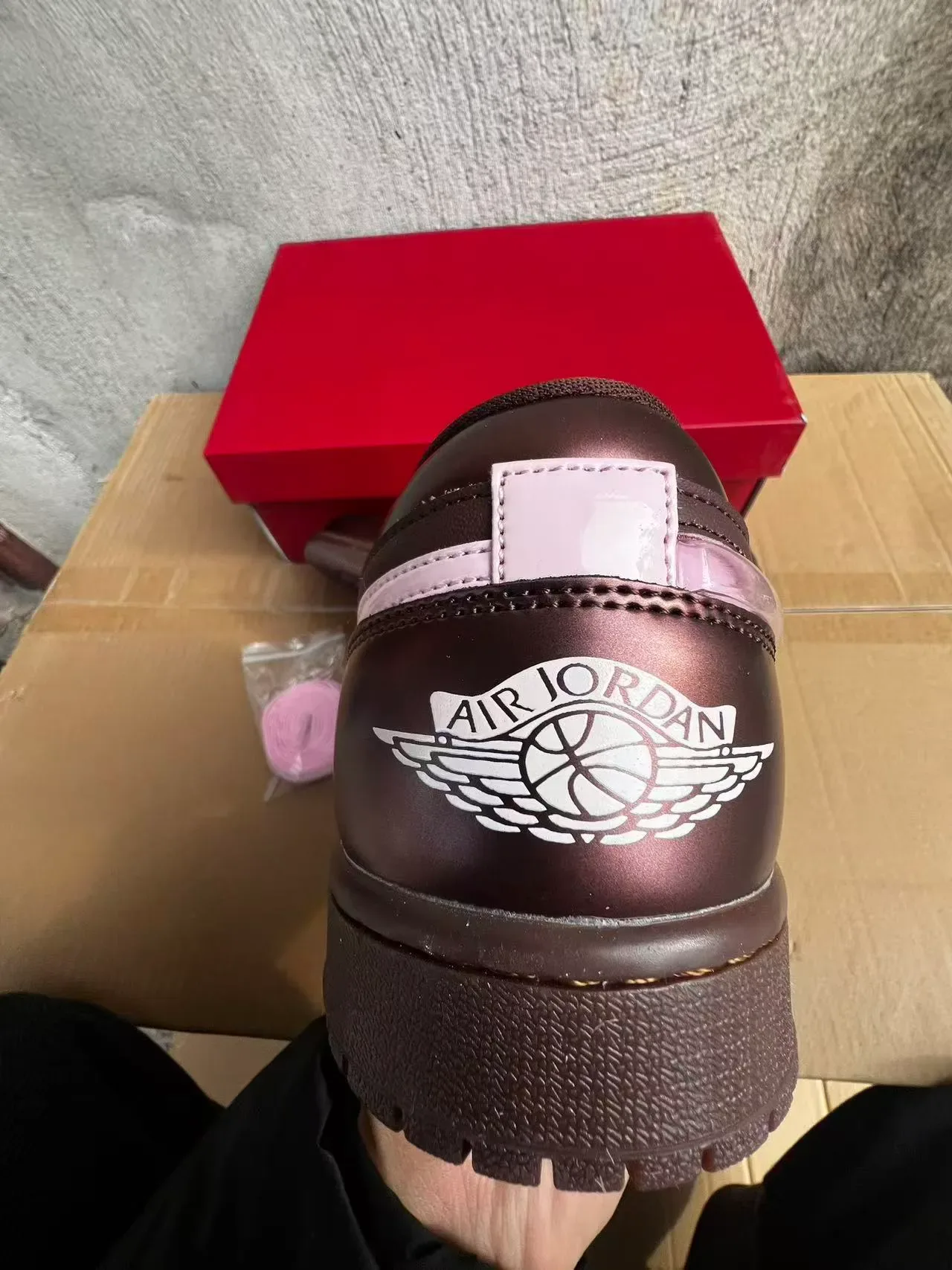 Nike Brown Pink Metallic Leather Upper Glossy Swoosh Lifestyle Sneakers 8