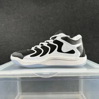 Nike Cosmic Unity 2 काला और सफेद बास्केटबॉल जूते