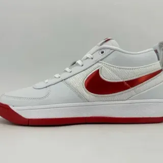 Nike Court Legacy أبيض أحمر نسيج متعدد الطبقات وجلد حذاء رياضي لايف ستايل