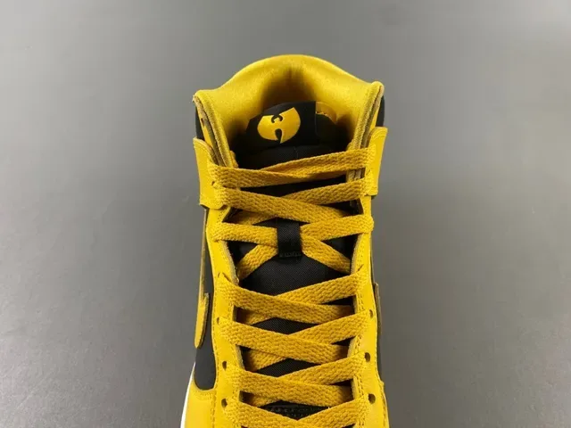 Nike Dunk High Jaune et Noir Chaussures Lifestyle 6