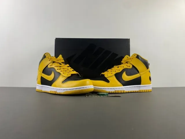 Nike Dunk High Jaune et Noir Chaussures Lifestyle 13