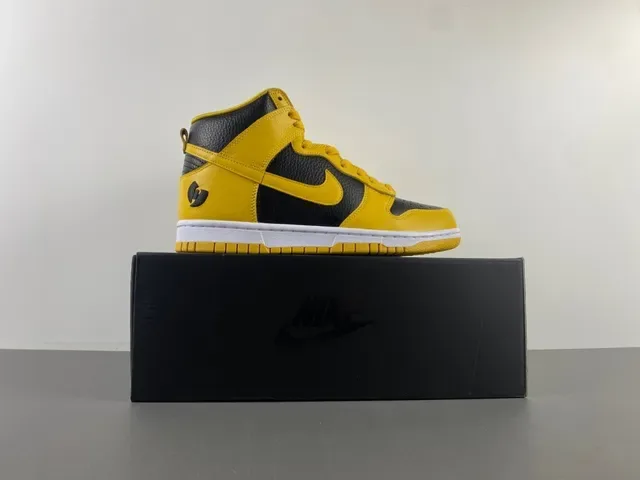 Nike Dunk High Jaune et Noir Chaussures Lifestyle 15