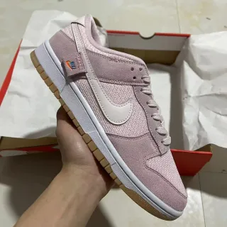 Nike Dunk Low Dusty Pink حذاء رياضي نمط حياة
