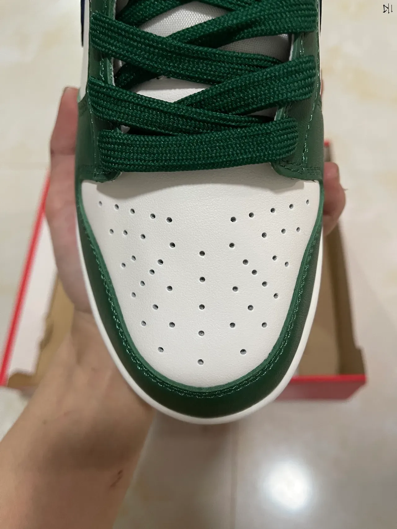 Nike Dunk Low Green White Navy sneakers lifestyle 3
