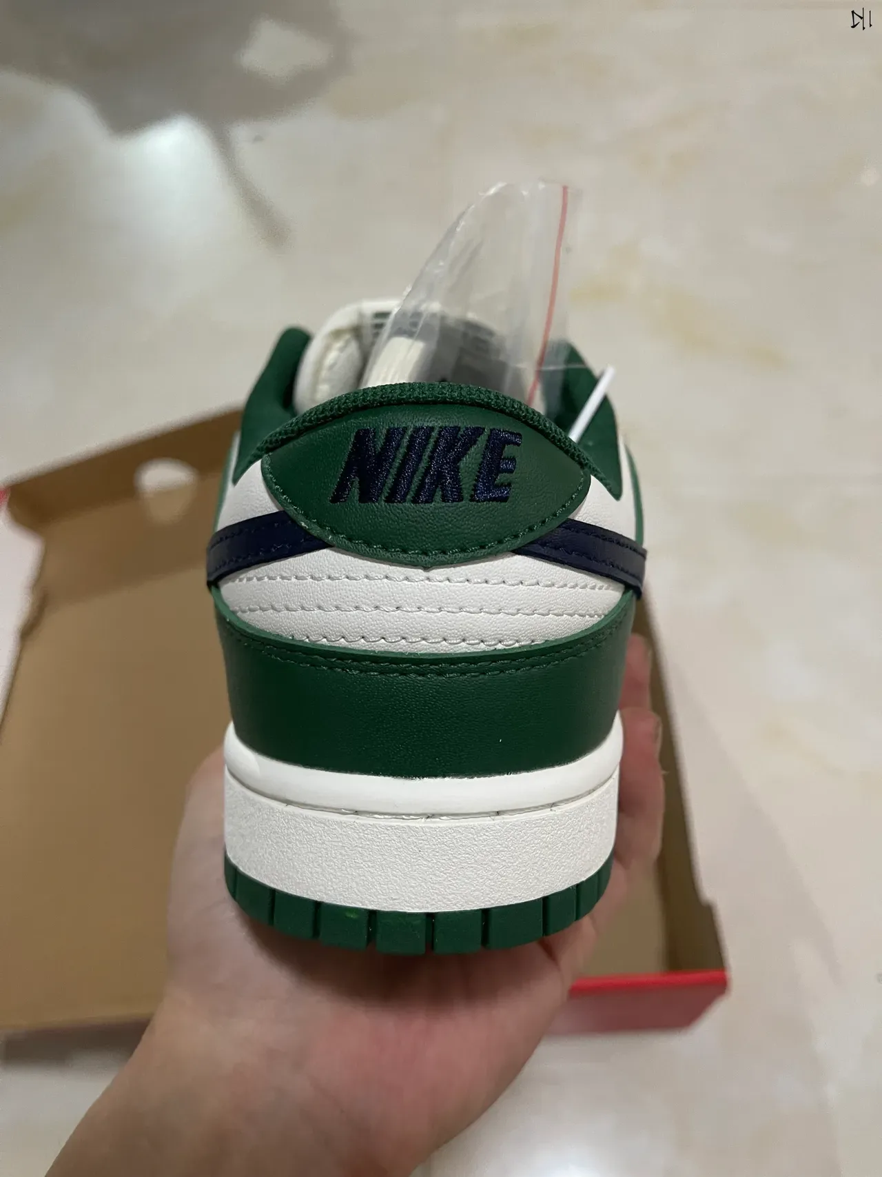 Nike Dunk Low Green White Navy sneakers lifestyle 6