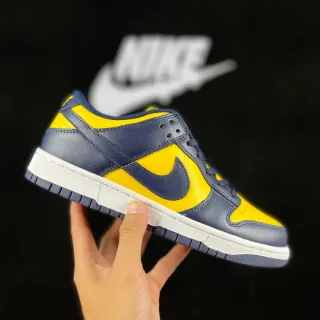 نايك Dunk Low نافي ويلو لايف ستايل سنيكرز