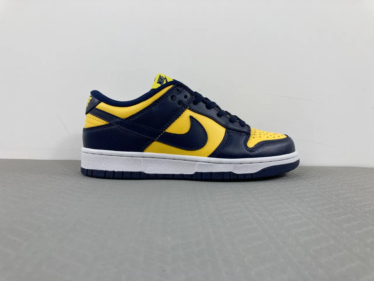 Nike Dunk Low Navy and Yellow Lifestyle Sneakers 10