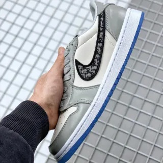 Nike رمادي أزرق منخفضة الظلال جلدية أحذية رياضية للأسلوب الحياة