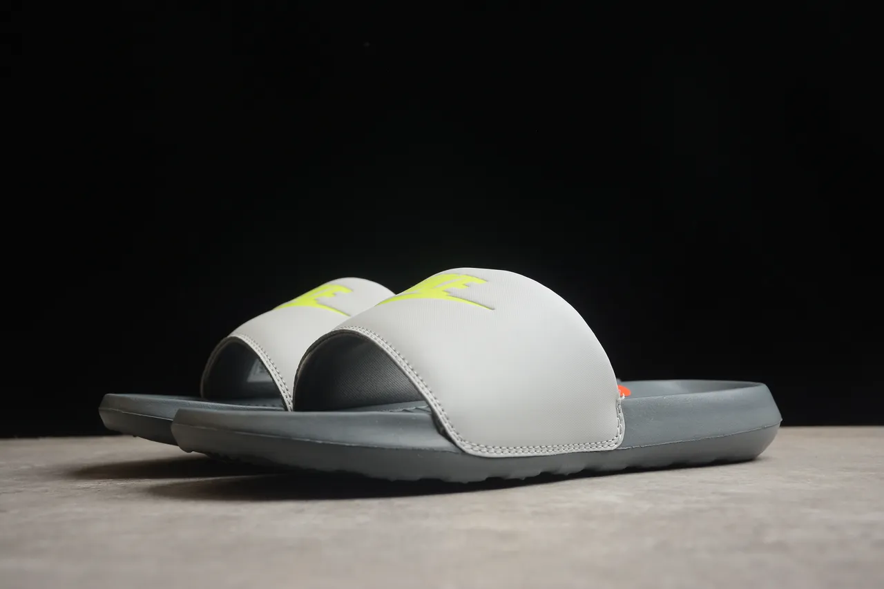 Nike رمادي أصفر حزام واحد شريحة ممسوحة قماش منزلي 12