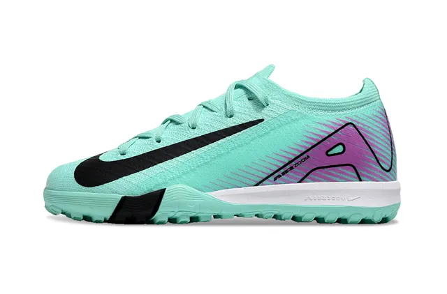 Nike সবুজ বেগুনি কনিট উপর অসমমিত লেসিং টার্ফ সকার জুতা 7