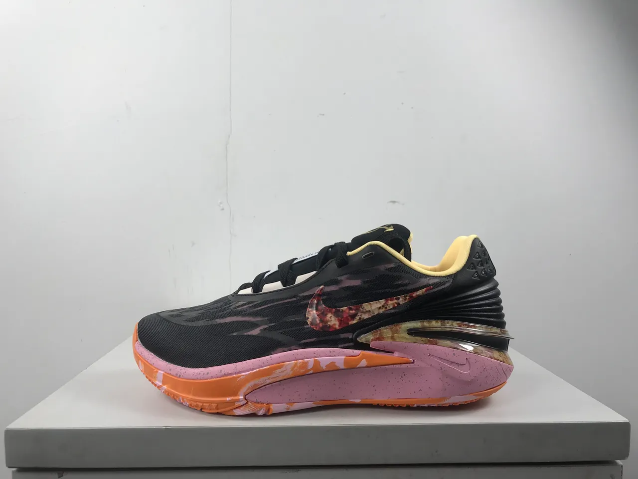 Nike GT Cut Black Camo Pink Orange Chaussures de basket-ball 4