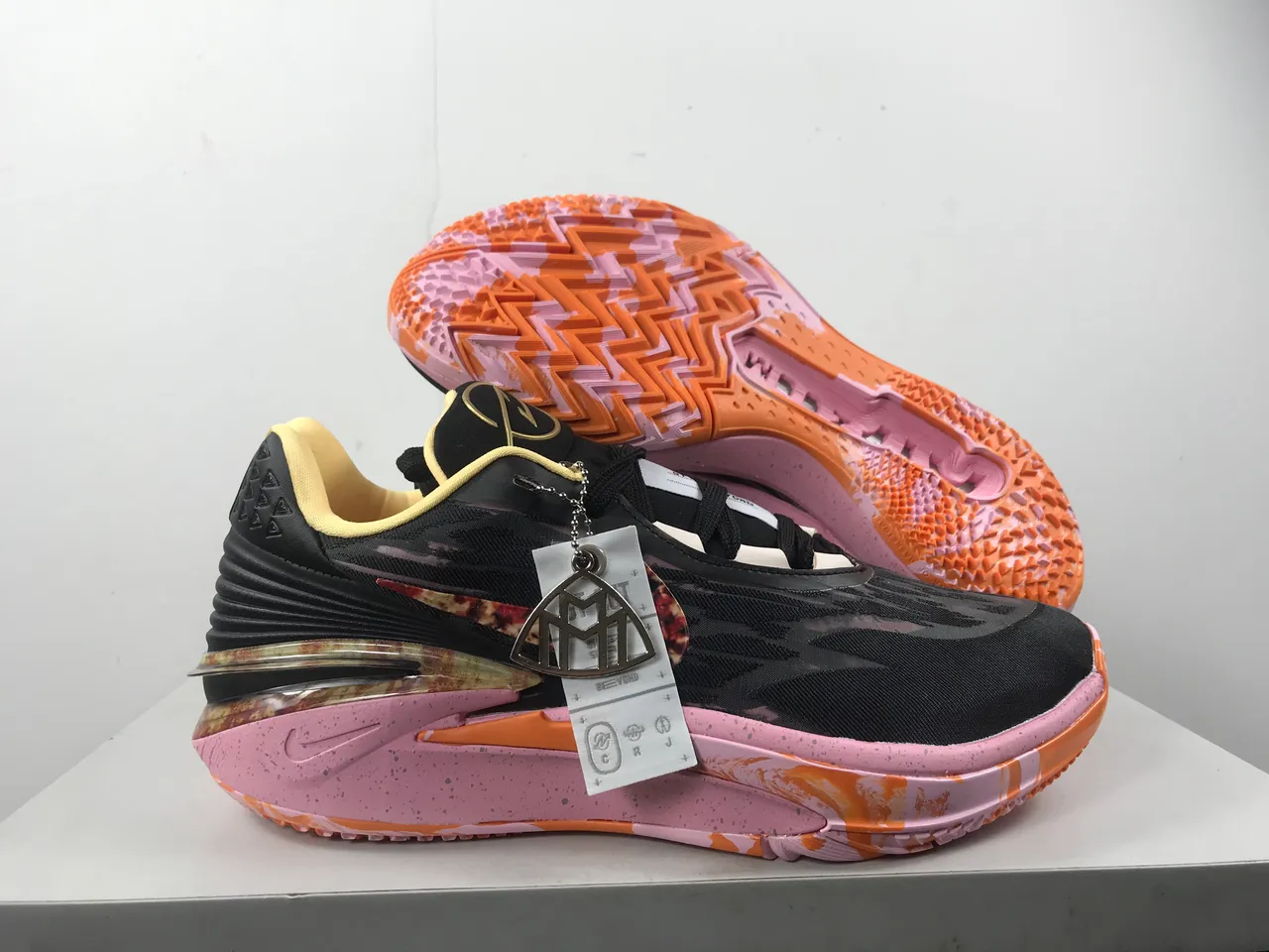 Nike GT Cut Black Camo Pink Orange Chaussures de basket-ball 7
