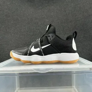 Nike Hyperdunk काले सफेद लो-टॉप सिल्हूट मेश एंड सिंथेटिक अपर बास्केटबॉल जूते