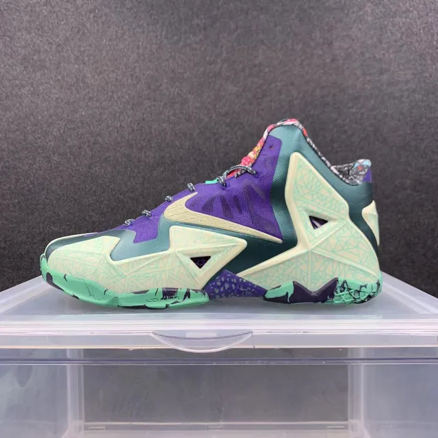 Nike LeBron 11 Violet Vert Menthe Chaussures de Basketball Géométriques 2