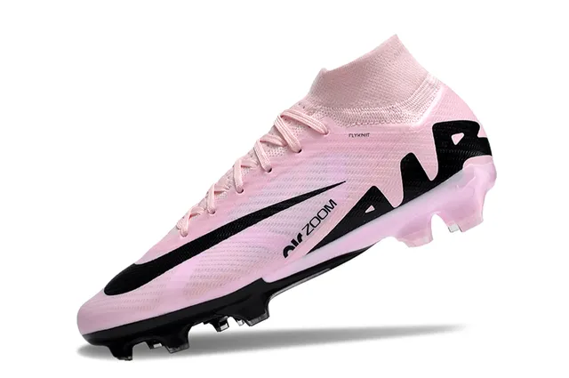 Nike Mercurial Superfly 粉色和黑色 钉地足球鞋 3