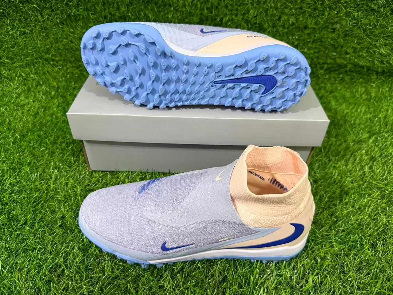 Nike Phantom GT Beige Blue Sock-Fit Upper Knit Construction Turf Soccer Shoes 4