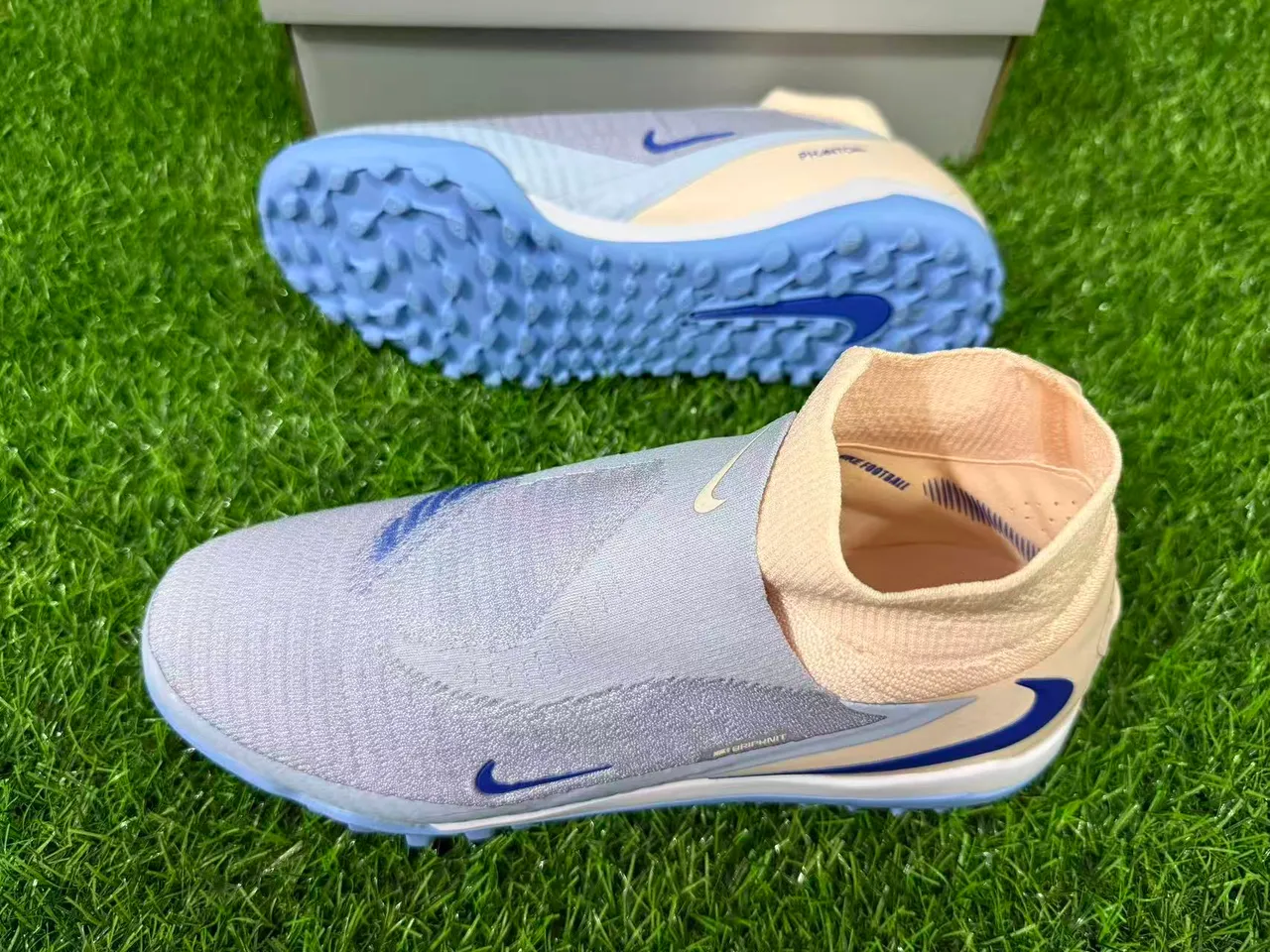 Nike Phantom GT Beige Blue Sock-Fit Upper Knit Construction Turf Soccer Shoes 8