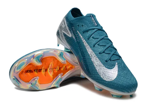 Nike Phantom GT Blue Silver Knit Upper Iridescent Sole Firm-Ground Soccer Shoes 4