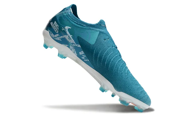 Nike Phantom GT Upper Knit Transparente Bleu Lacets Asymétriques Chaussures de Football pour Terrain Ferme 2