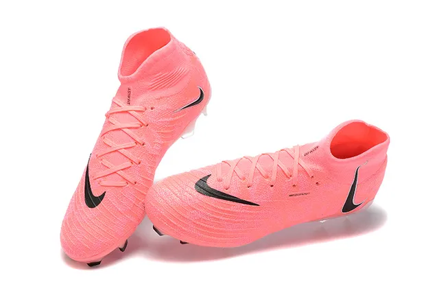 Nike Phantom GT Pink Black 高切针织鞋面 纹理合成覆盖 Firm-Ground 足球鞋 3