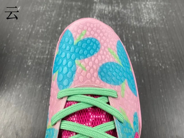 Nike Pink Blue Low-Top Silhouette Textured Floral-Patterned Upper Basketball Shoes 7